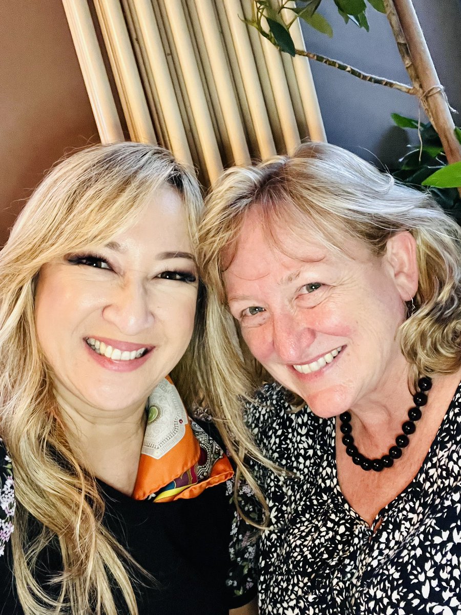 JenniferWathall's tweet image. In the throws of curriculum mapping with the teachers &amp;amp; it was 🔥! Loved the intellectual stimulation, deep discussions, &amp;amp; collaboration 🤝🧠💡 #CurriculumMapping #TeacherCollaboration 
#conceptbasedmath 
@JaiaMasterson 
@johnswitzer 
@PaulFochtman 
@FIS_School