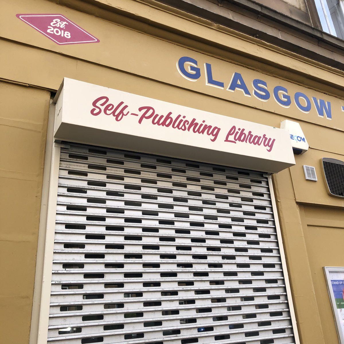 GlasgowZineLib tweet picture