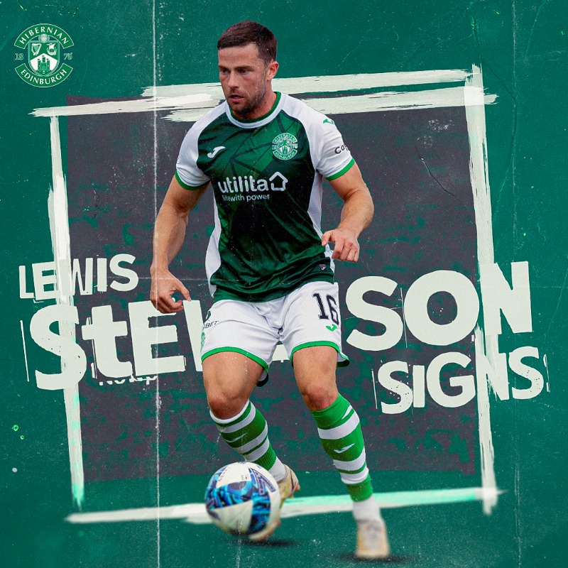 HibernianFC's tweet photo. Hibernian legend Lewis Stevenson has signed a new contract with the Club, keeping him at Easter Road until 2024 📝😀

Congrats, Lewy! 💚