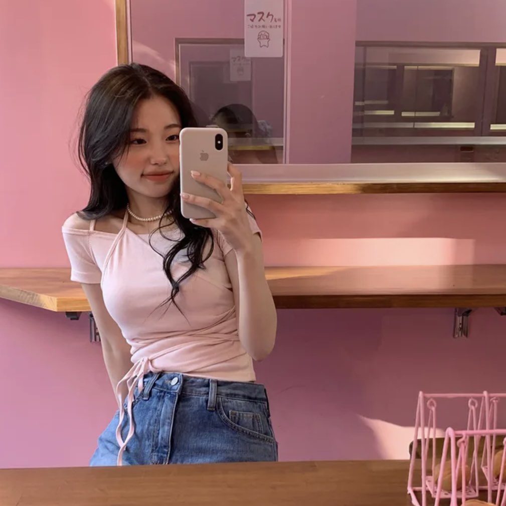 bona_preorder's tweet image. [#พรีออเดอร์] 주문폭주[MADE] 유니크리치 스트랩 - T #ABLY
Color: pink,black,ivory,gray
อก34 ยาว45cm 
ราคา 850฿ รวมส่ง
มัดจำ50%
#พรีเกาหลี #หิ้วเกาหลี #รับหิ้วสินค้าเกาหลี #แฟชั่นเกาหลี #เสื้อผ้าเกาหลี #พรีออเดอร์ #รับหิ้วเกาหลี