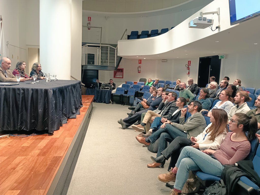 CempreUy's tweet photo. #AHORA Presentando el proyecto "Trazabilidad de Residuos Industriales", desarrollado conjuntamente entre @DATAuy, @Bisnext_UY, @GlobalUy  y @CempreUy para @MAmbienteuy, @ANIIuy y @el_BID https://t.co/QTrNswbuUK