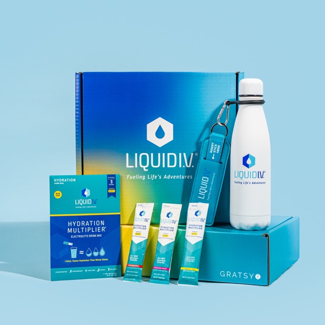 GratsyOfficial's tweet image. Warmer weather is coming 😎

Our friends at Liquid I.V. are helping the Gratsy community stay hydrated this summer with this box!

Did you snag this hydration box? Share your hydration swag with #LIVHydrated!