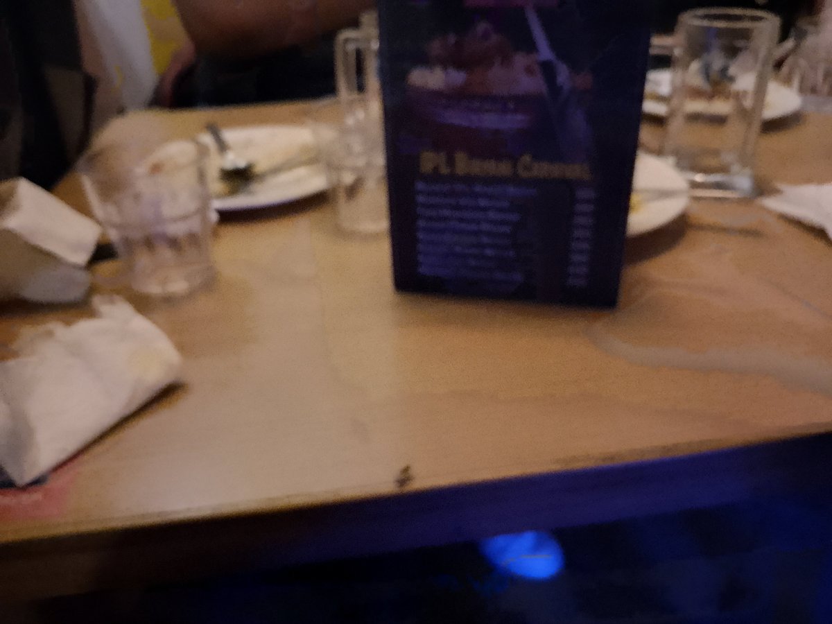 Moshochi's tweet photo. Cockroach encroachment at Pop Tate's. We had 3 uninvited guests at Pop Tate's Andheri East. 🥵🥵

#cockroach #poptates @likepoptates @likepoptates https://t.co/kUfIJHNhgL