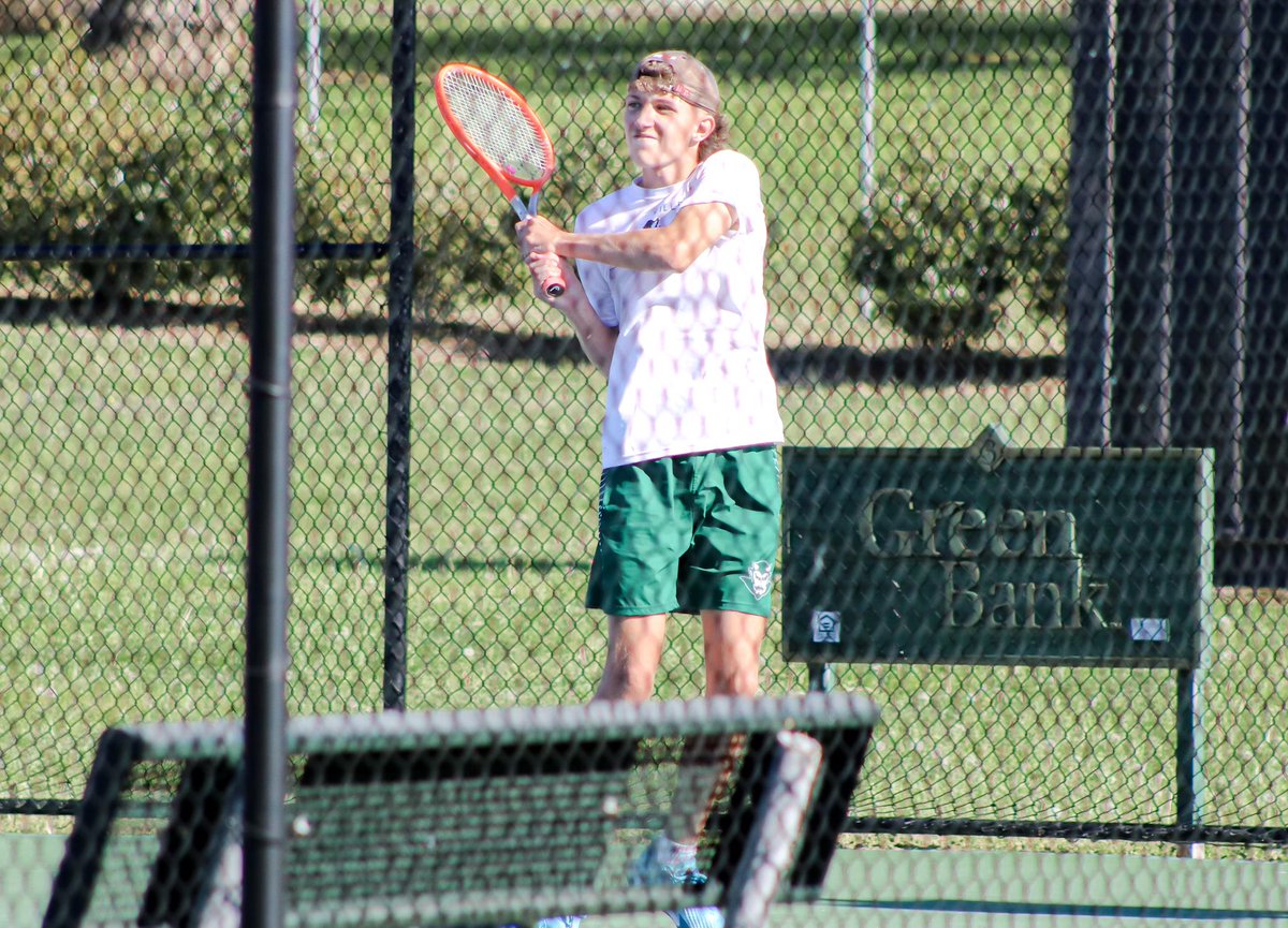 GHS Tennis (@ghsdevilstennis) on Twitter photo 🎾🏆 Singles Players competing today in the Semifinals for an a spot in the Individual District Championship! Goodluck to Noah Helton and Tanner Smith! (thank you <a href="/Tate_Russell/">Tate Russell</a> for the pics) 🎾🏆 Singles Players competing today in the Semifinals for an a spot in the Individual District Championship! Goodluck to Noah Helton and Tanner Smith! (thank you <a href="/Tate_Russell/">Tate Russell</a> for the pics)