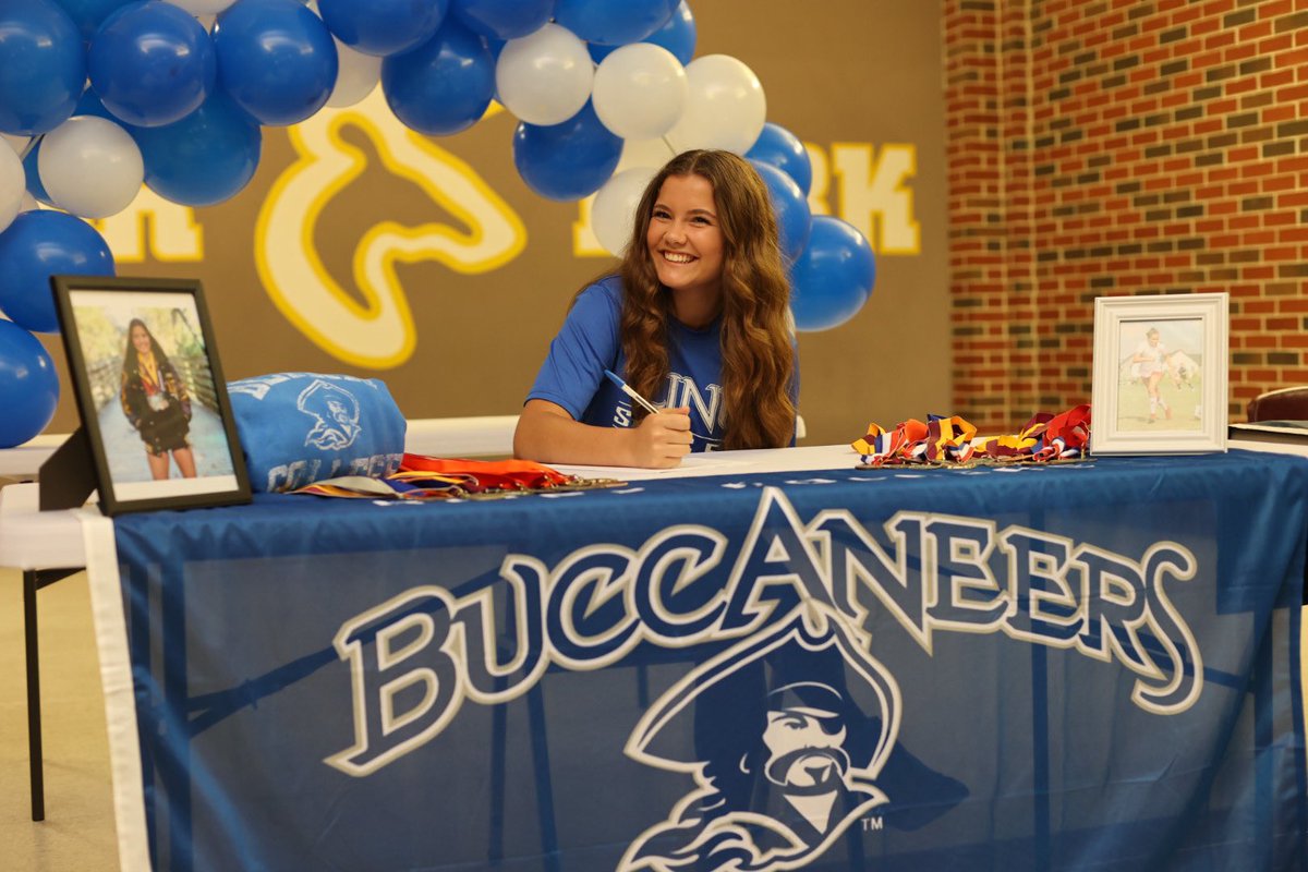 BLynn2023's tweet photo. I’m officially official! @Blinn_WSOC, here I come! https://t.co/1SSLg08vEN