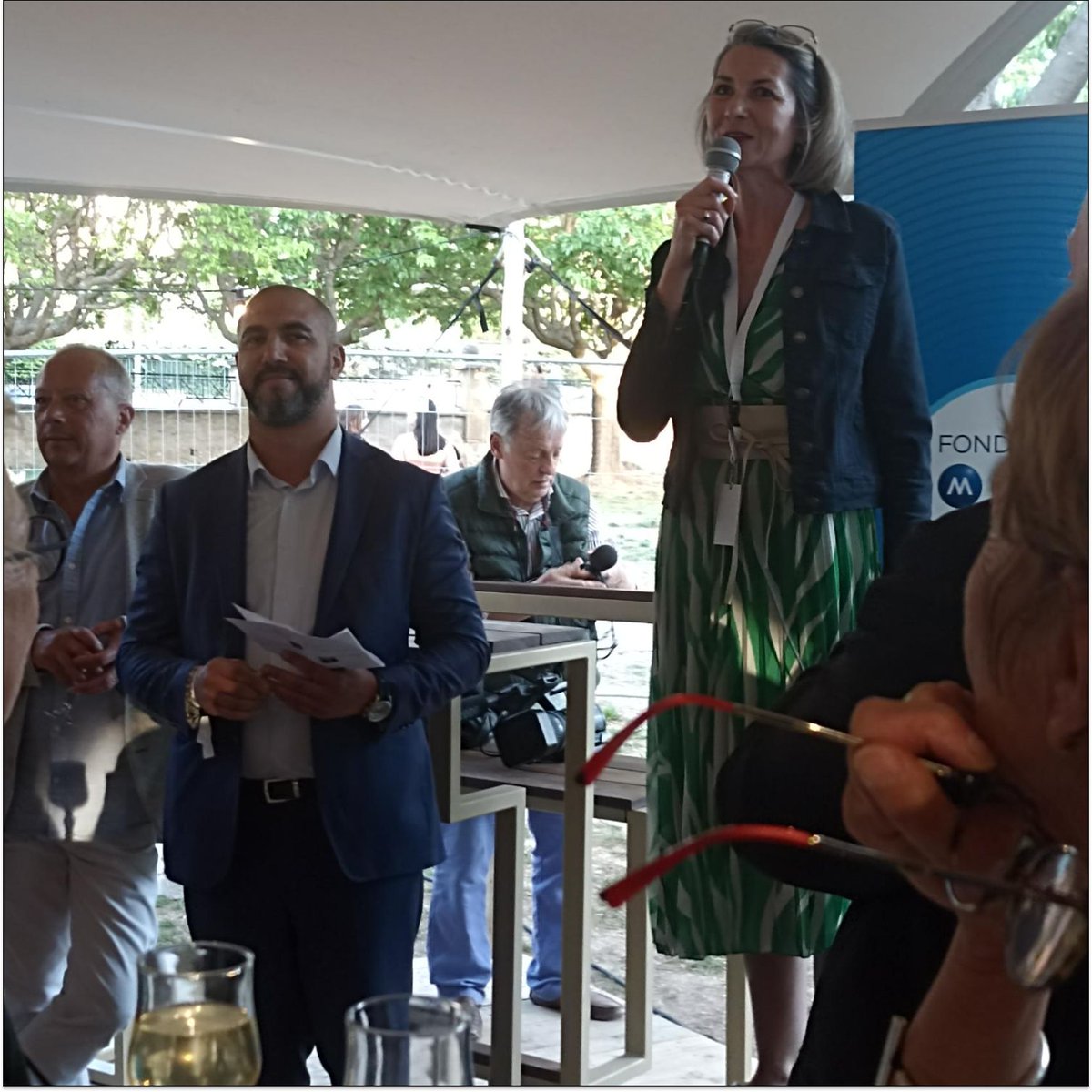 La semaine dernière, c'était l'ouverture de la 17ème édition du salon d’art contemporain, LE SM'ART AIX. 
Nous sommes fiers d'avoir organisé une telle rencontre, à laquelle 250 personnes se sont réunies pour une soirée dédiée aux entrepreneurs, à leurs réseaux et à l'#art !