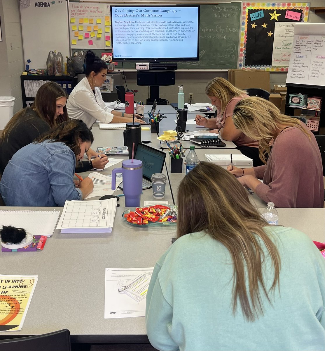 What’s one characteristic of great teachers? They never stop learning! <a href="/NIETteach/">National Institute for Excellence in Teaching</a> is proud to celebrate all teachers during #TeacherAppreciationWeek. We appreciate how dedicated our partners are to their own professional learning! <a href="/DaytonCity/">Dayton City School</a> <a href="/NIETjbarnett/">Josh Barnett</a>