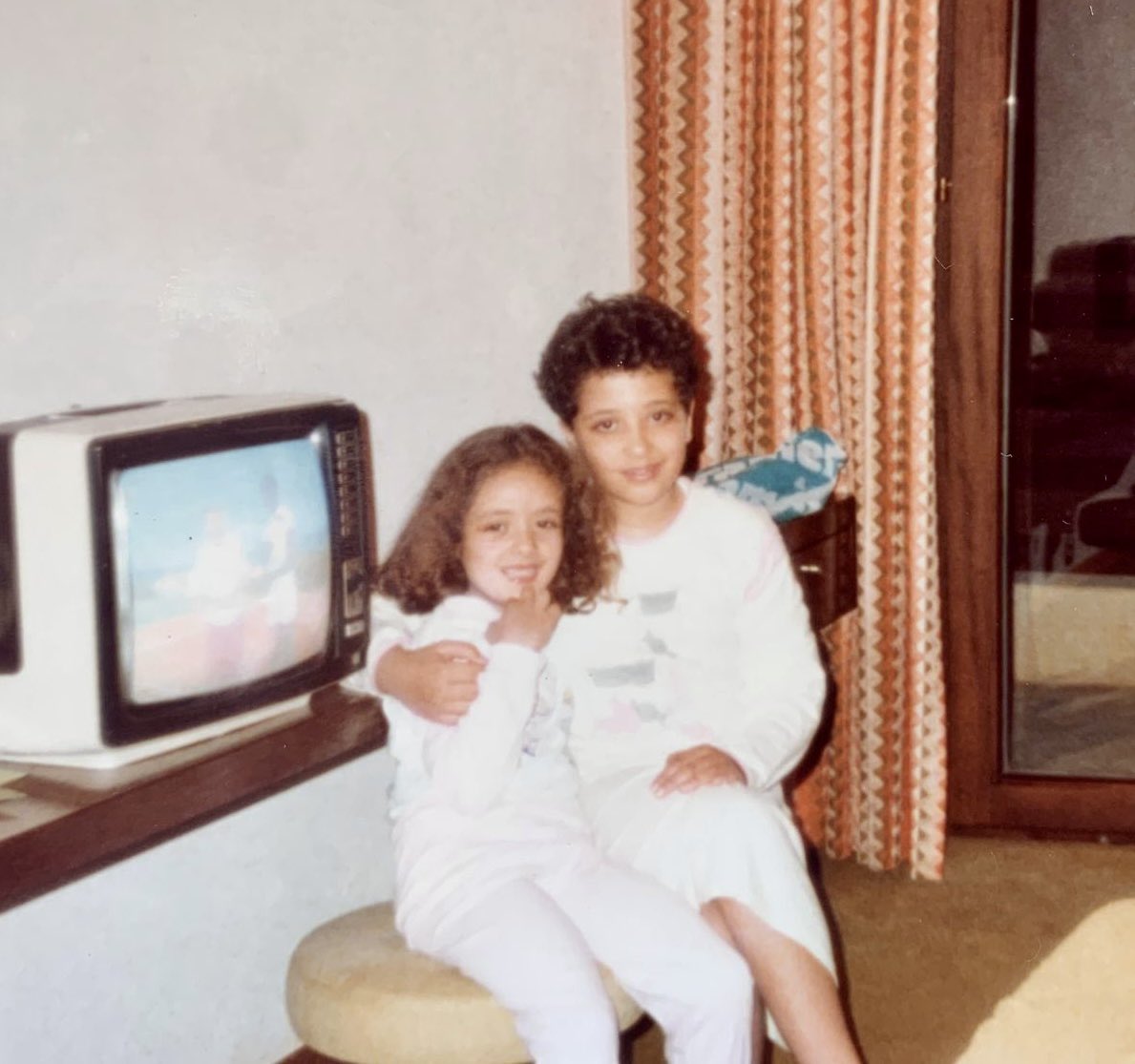 HoudaAbadi's tweet photo. One year today. May you rest in heaven’s glory my beloved roomie d’amour. I hope one day in my lifetime we find cure to the many aggressive cancers and give a fighting chance to cancer patients. #sisters #besties #myhalf #NeverForgotten https://t.co/uADme4W1JS