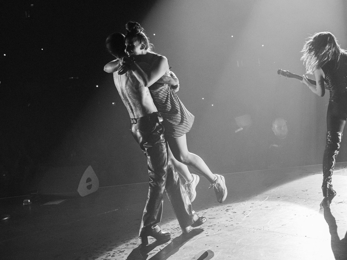 M neskinOfficial On Twitter London Calling For Real We Are m-neskinofficial-on-twitter-london-calling-for-real-we-are