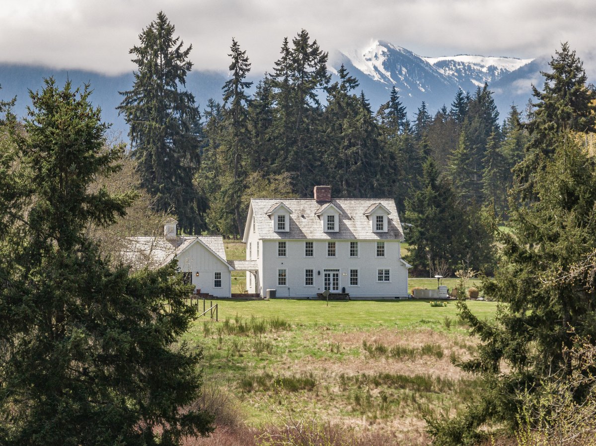 Looking for that perfect home with privacy and acreage? Call 253.442.9412

#portangeleswashington #portangelesbound #homeinportangeles #portangeles #portangeleswa #portangelesealtor #portangeleshomeforsale #portangeleshomebuyer #movingtoportangeles #movingtoportangeles #acreage