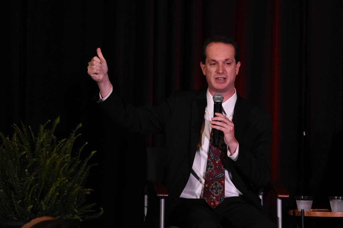 MidwestBGH's tweet photo. Employers must use the newly available information in ways that benefit & protect the fiduciary. One thing you can't outsource is your fiduciary responsibility. -- @ERISAIndCmte's @JamesGelfand #MBGHac https://t.co/jWGiBn34Kx