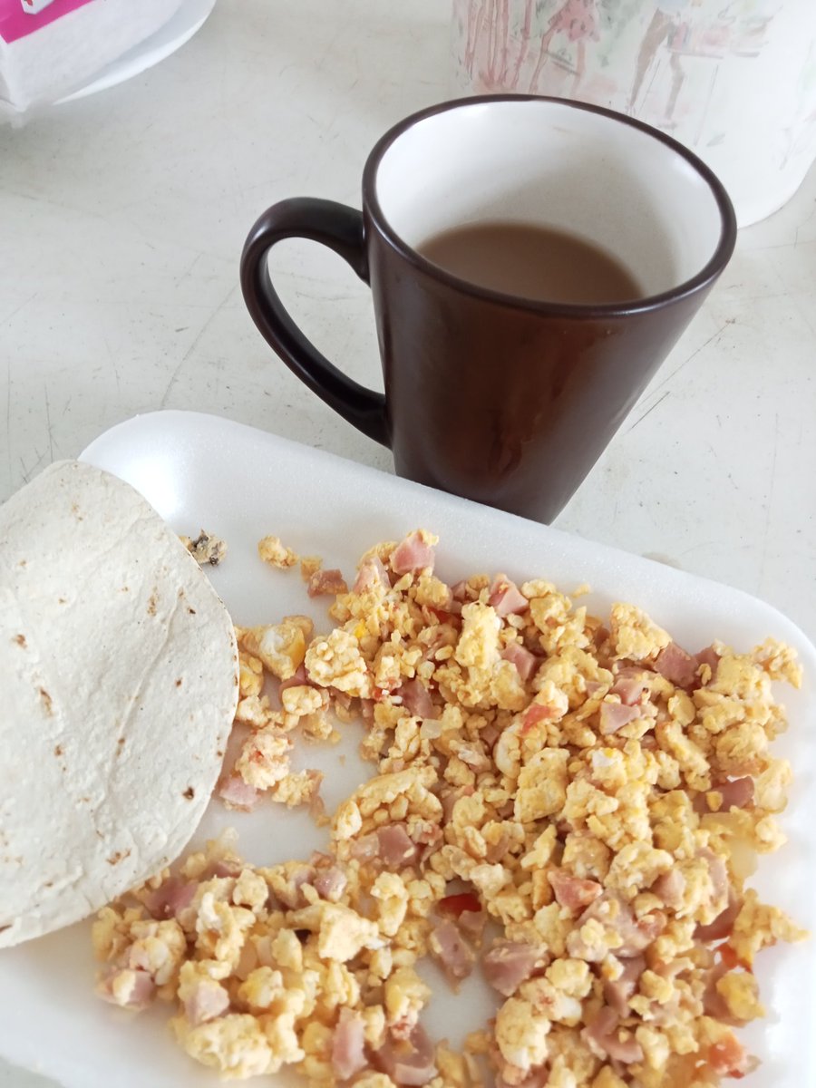 Beatleasis's tweet image. #PoderosoArrasando #DesayunosPoderosos.