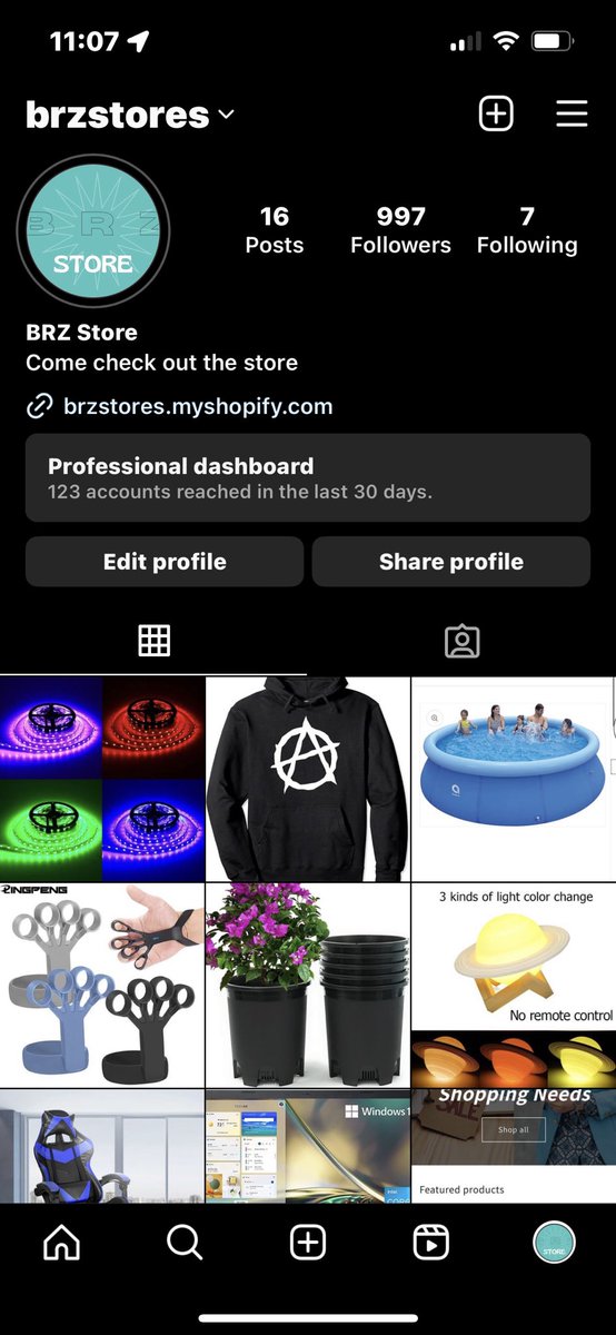 BRZstores's tweet photo. Don’t forget to follow the Instagram I’ll post more new listings on there! https://t.co/b3qY1c3OJX