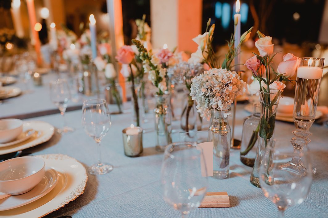 Los detalles enamoran en el día más importante de tu vida 👰🏻🤵🏻‍♂️

Ven y celebra con nosotros tu boda 

Agenda tu cita
📱8712519534
📱8711545684

#HaciendaMiRanchito✨