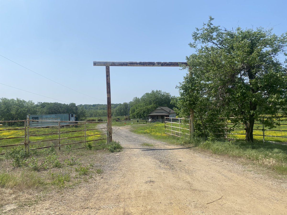 Kaylee Olivas 📺 on Twitter "HENRYETTA UPDATE The first picture is