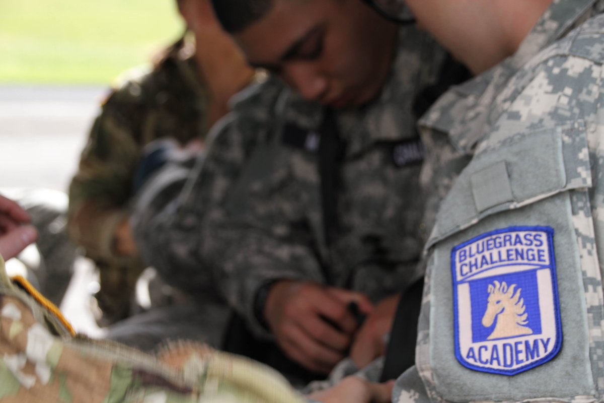 kentuckyguard's tweet photo. Students from the Appalachian and Bluegrass ChalleNGe Academies visited the Boone National Guard Center in Frankfort, KY on May 8. The students got to ride in a Black Hawk helicopter. @bcayouthhallenge @aca4change
#challenge2change #bluegrasschallengeacademy #aca4change https://t.co/bbzD0ZwCOU