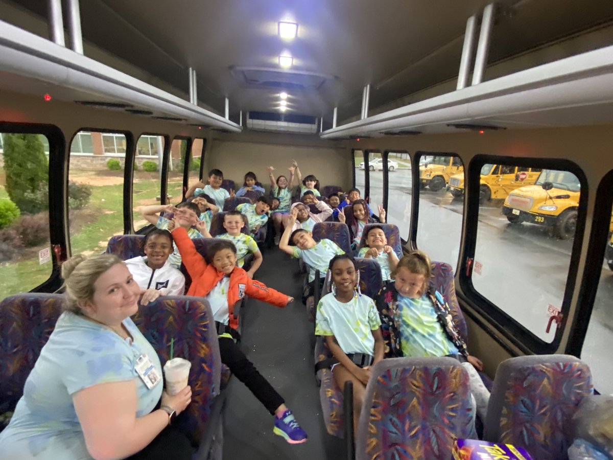 Our MVES second grade Bobcats were super excited to be on their way to the zoo this morning. ⁦@MVESbobcats⁩ #allinbcps