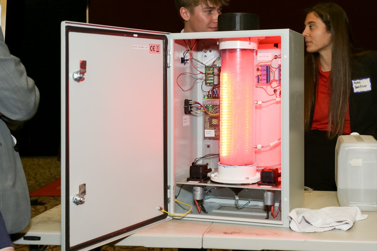 AsensusSurgical's tweet photo. Asensus was recently afforded an amazing opportunity to collaborate with the Joint Department of Biomedical Engineering | @UNC and @NCState Senior Design teams! A special shoutout goes to the Handm-Aid team for clinching first place at the Engineering Design Symposium!
#Asensus https://t.co/gnBtwYQ48S