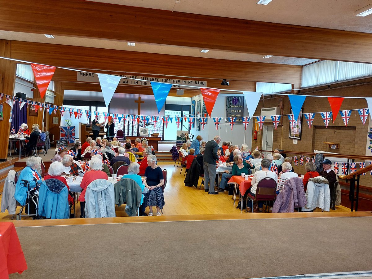 As the nation celebrated the coronation of King Charles III, congregations across the URC held afternoon tea parties, coffee mornings and much more. Read our round-up here: urc.org.uk/local-urcs-cel…

#urc #coronation #kingcharles #camilla #royals #royals