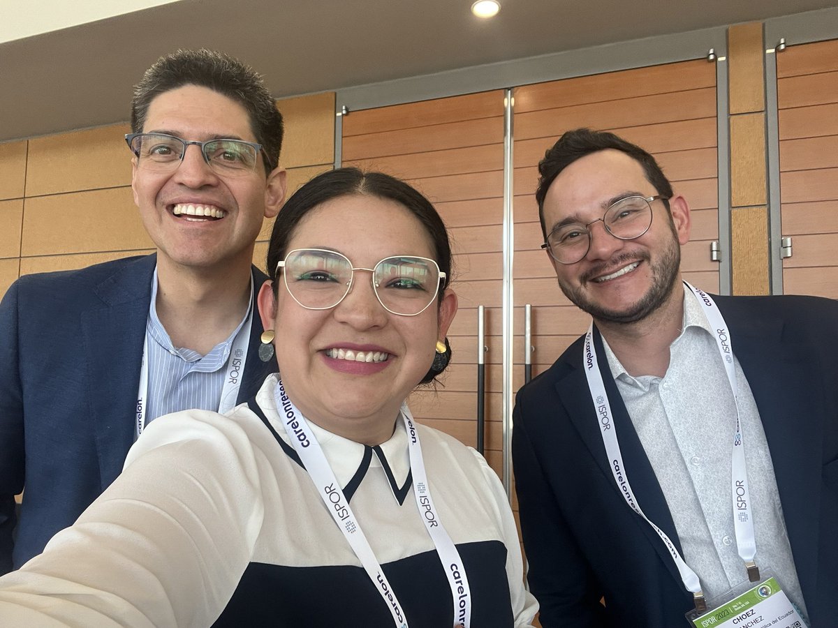 🤩 Con un grande de la economía de la salud 🙌 <a href="/mespinoza18/">Manuel Espinoza</a> 
<a href="/Xavier_GSanchez/">Xavier Sanchez</a>