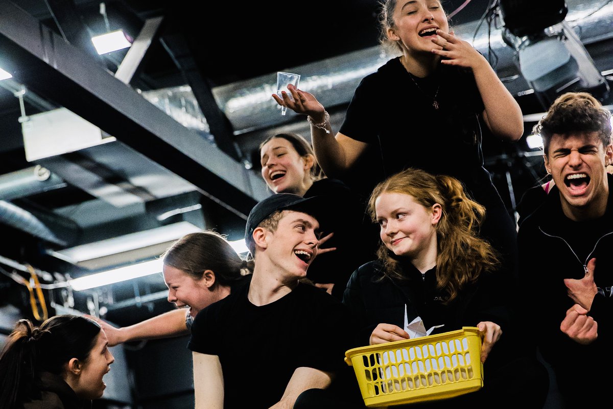 Nobody can say our Musical Theatre Sixth Formers don't give it full face... 👀

Back at it for another week, including some big project work that brings all three disciplines together in true triple threat training 💥

📸 @bethhalfordphotography
