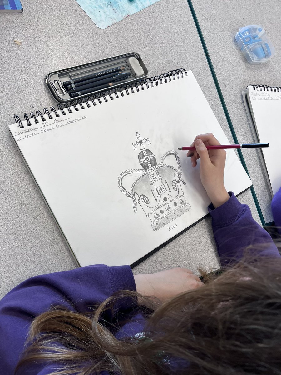 Deri View Primary (@deriviewprimary) on Twitter photo Year 5 reflecting on this weekendโs coronation and followed a drawing tutorial for the crown to celebrate ๐ <a href="/RoyalFamily/">The Royal Family</a> Year 5 reflecting on this weekendโs coronation and followed a drawing tutorial for the crown to celebrate ๐ <a href="/RoyalFamily/">The Royal Family</a>