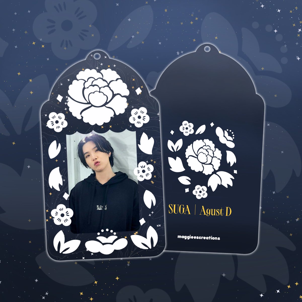 bubblykooky's tweet photo. New Photocard Holder Design 🤍

Inspired by the famous guitar pick 😊 https://t.co/5cMWLKa6e1