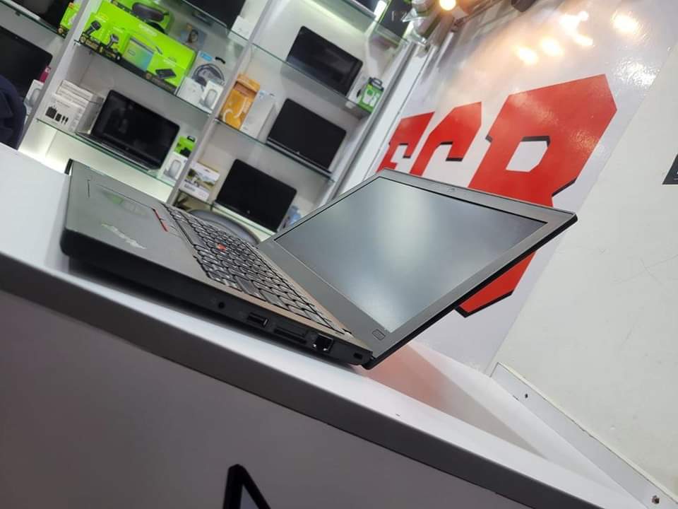 Shinskii1's tweet photo. 🔹PRICE KSH 22500✅
🔹LENOVO THINKPAD X270
🔹6TH GEN 12.5 INCHE
🔹PROCESSOR INTEL CORE I5
🔹STORAGE 8GB RAM/256GB SSD
🔹CLOCK SPEED 2.5GHZ
CALL 0717040531/@ECB001
50 CAS UK Opportunities Moses Kuria Kisumu 300 Million Nairobi River Atwoli Jules #tuesdayvibe Makena Danstan Omari https://t.co/AVzpjyWtkG