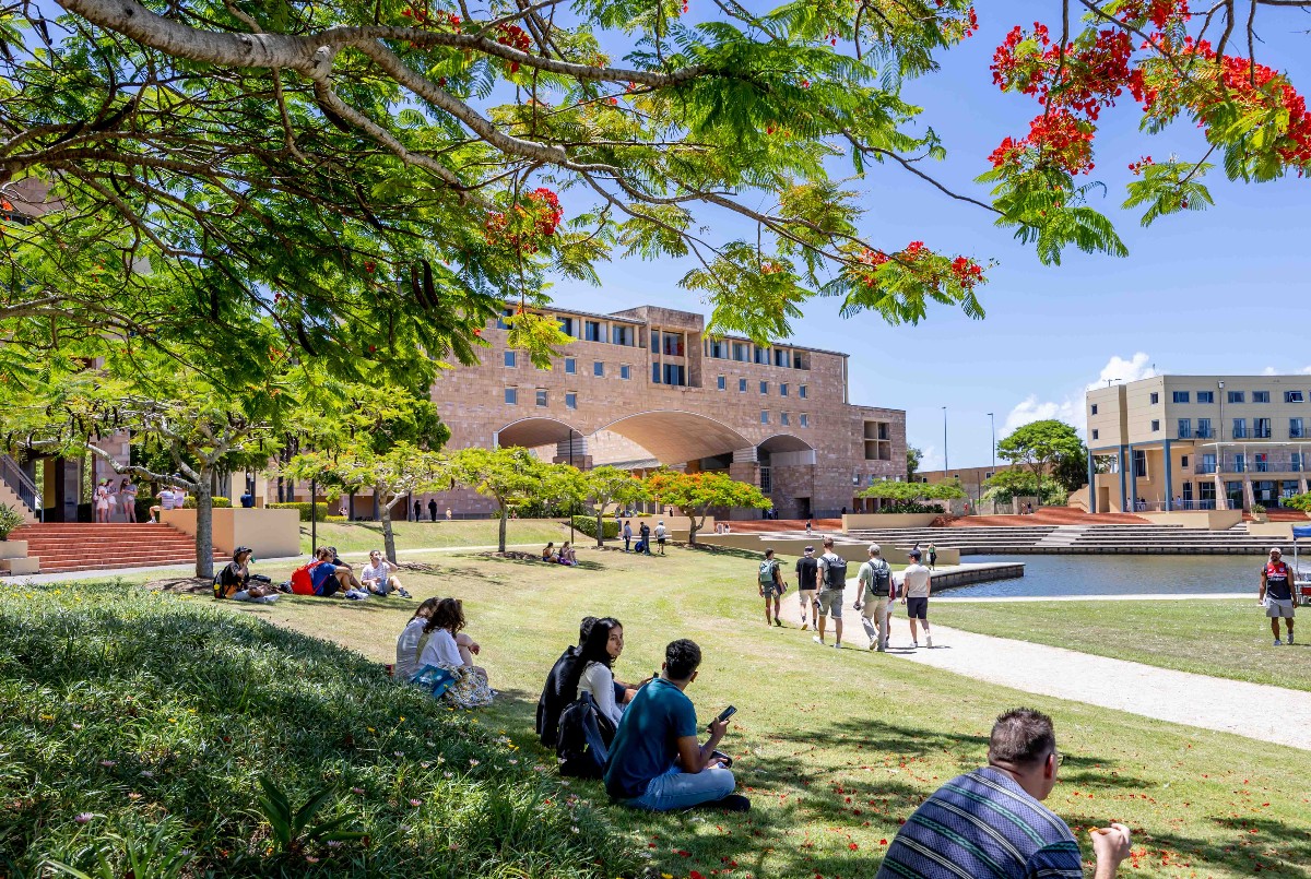 Bond University tweet media