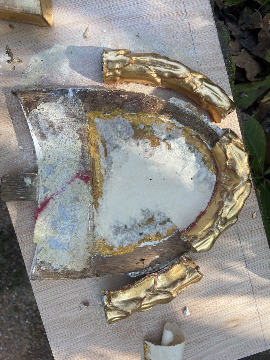 selectdecorator's tweet image. Just restored three damaged crests. In so many pieces. 24ct gilded