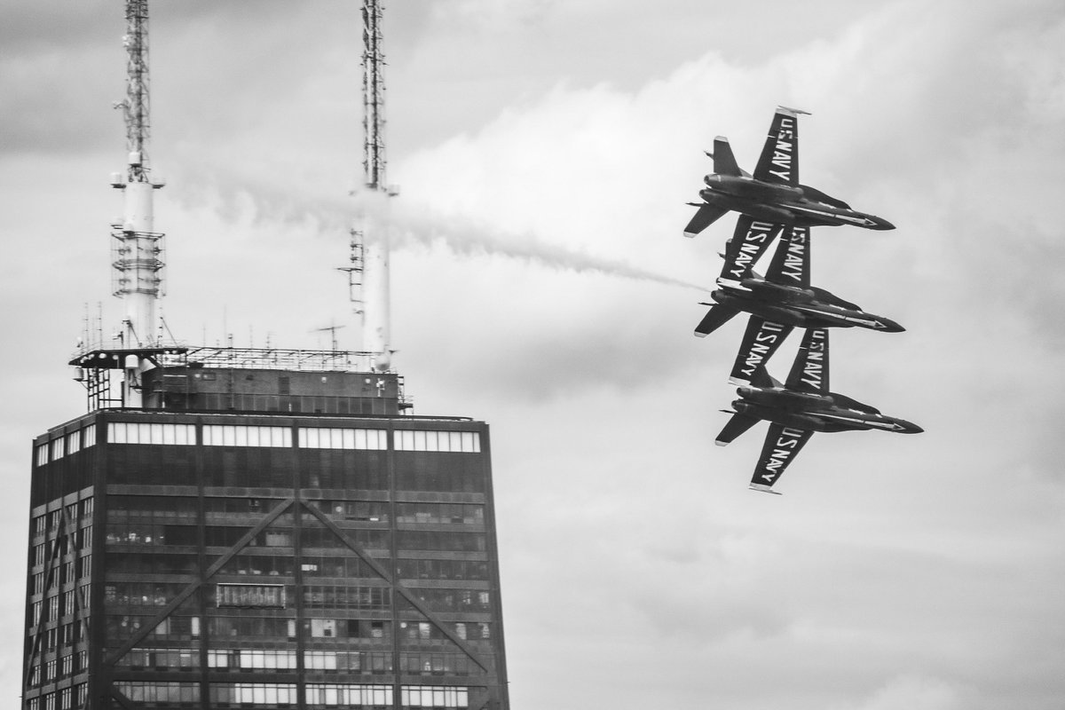 black &amp; white photographs from FLY ✈️
0.1 ETH Reserves &amp; Buy Nows 🔗⤵️