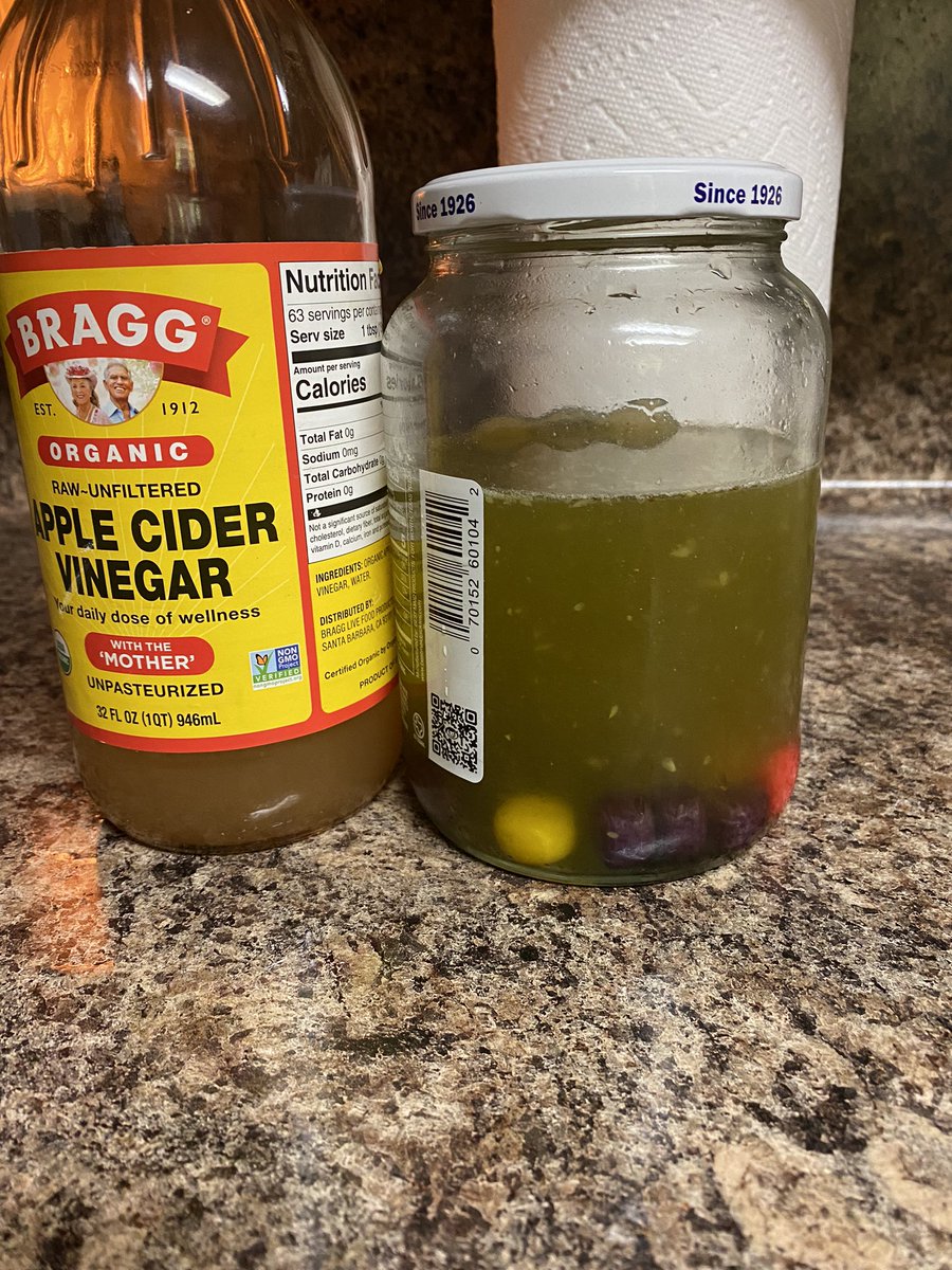 itsjbearr's tweet image. 20 warheads apple cider vinegar and pickle juice tonight only! Every two gifted subs equals one min of me watching try not to laugh videos with a shot of this in my mouth 🫨 don’t miss it! Kick.com/itsjbearr #klg @KhaosLegionG