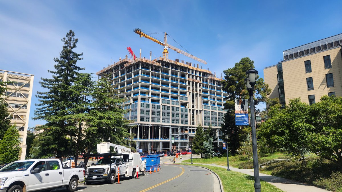 kjslaughter's tweet image. New housing and commercial development continues to thrive in Downtown Berkeley!
#berkeleyprojects #discoveredinberkeley #infill #economicdevelopment #SmallBusiness @dwntwnberkeley