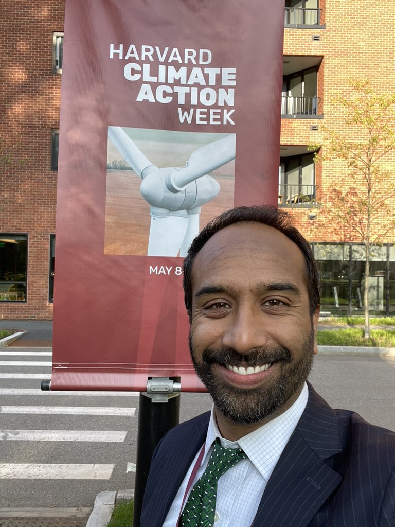 Lot of learning about cross discipline solutions at #Harvardclimateactionweek. So much to do, hope and urgency in my bones. @HarvardCCHANGE