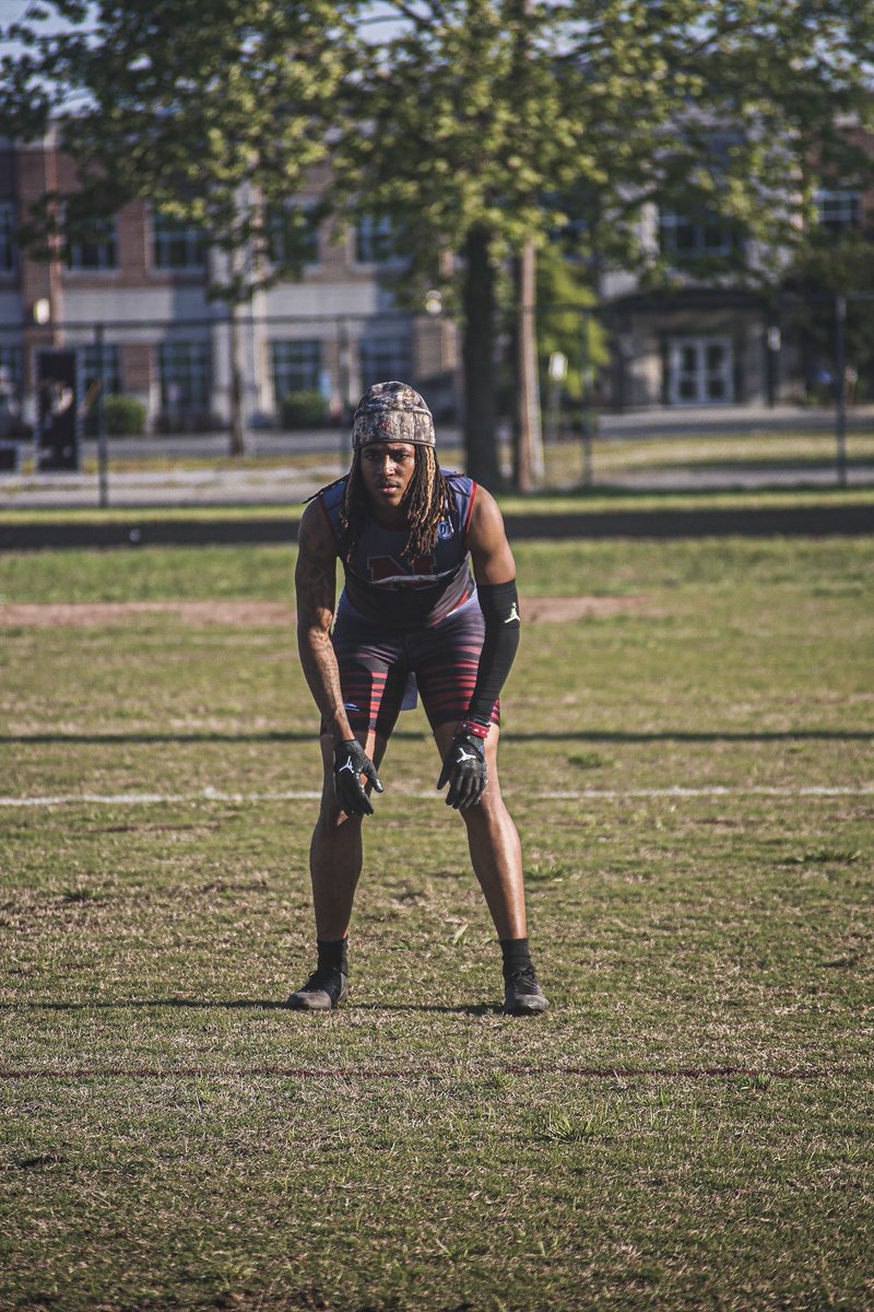 I am blessed to receive my second d1 offer from the university of South Carolina! Thanks to <a href="/togray14/">Torrian Gray</a> <a href="/coachjstepp/">Coach Justin Stepp</a> <a href="/NathanEllis_SC/">Nathan Ellis</a> <a href="/GamecockFB/">South Carolina Football</a> <a href="/casaan25/">Coach Anthony Hawkins</a> <a href="/kareemHall10/">Coach Kareem Hall</a>