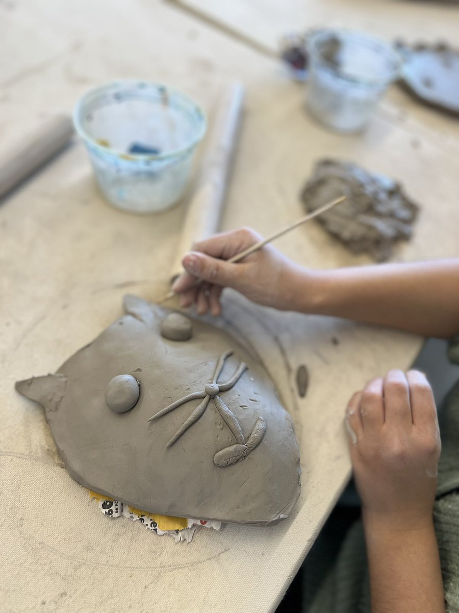 MsRehine's tweet photo. The Grade 4/5s channeling their creativity during our clay mask making workshop at the @LivingArtsCtr https://t.co/QN7vtBprut