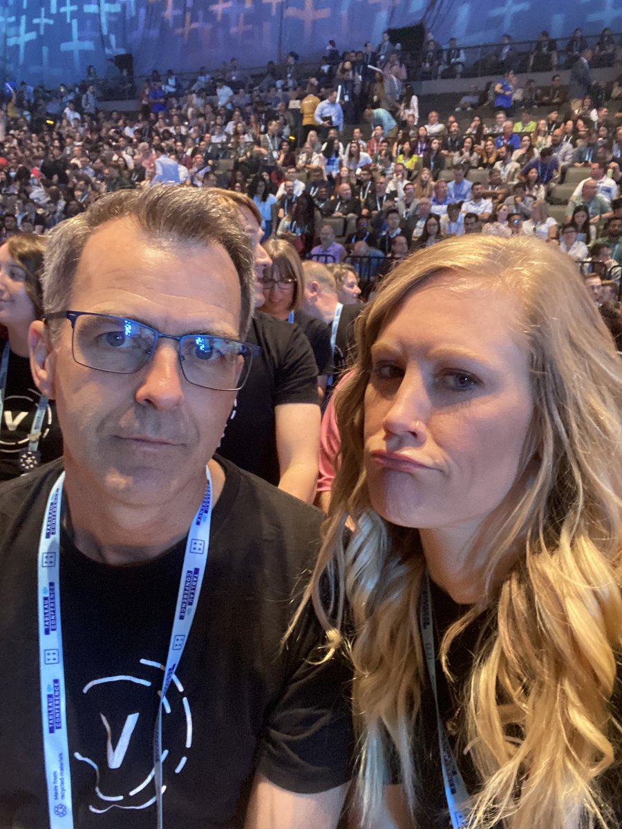 ZenDollData's tweet image. A new day for data! #datafam #data23