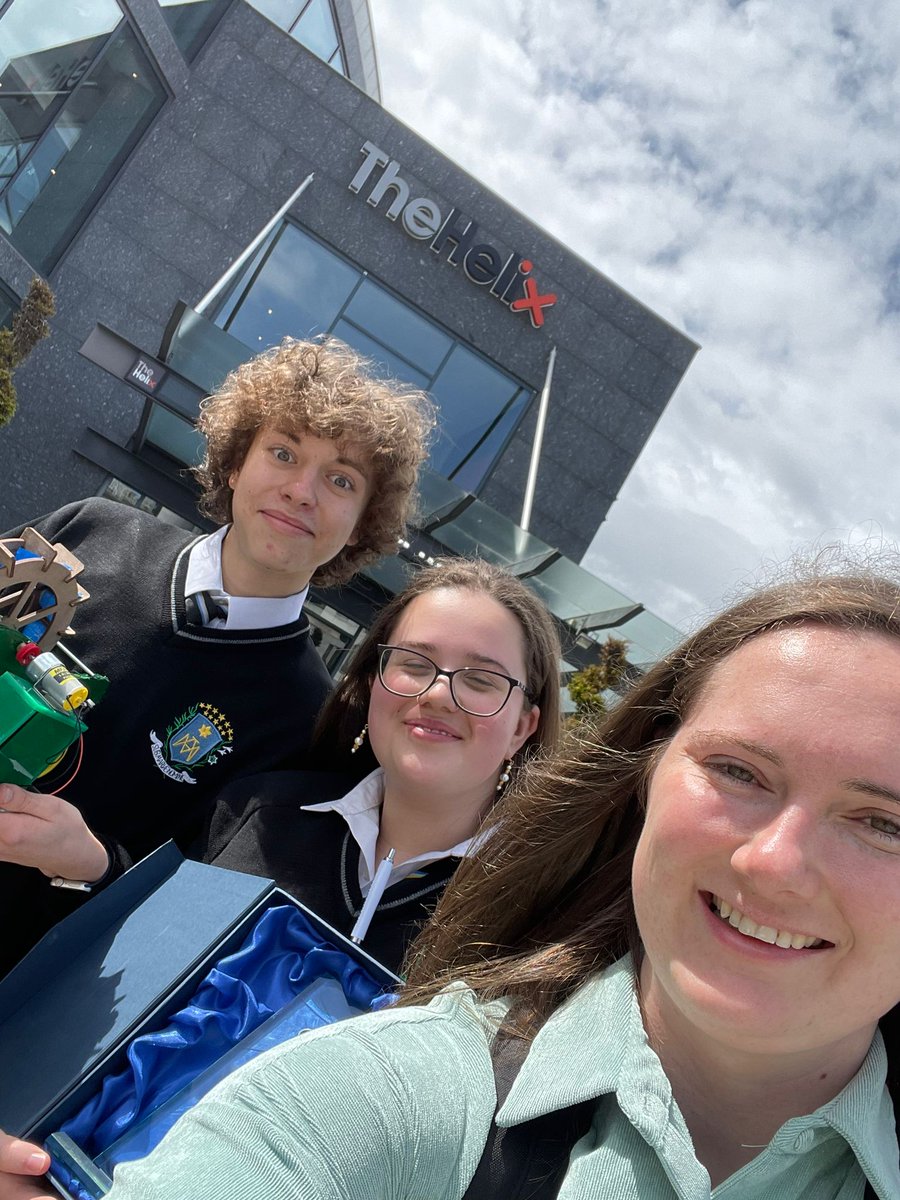 MaristTYs's tweet photo. Well done to all our Ty Marist Students that took part in SciFest this year! Students worked hard all year on their projects and we had a winner in the Ag Science section 👏 @maristdundalk @SciFest4STEM @Helix https://t.co/MPzcqIaSKD