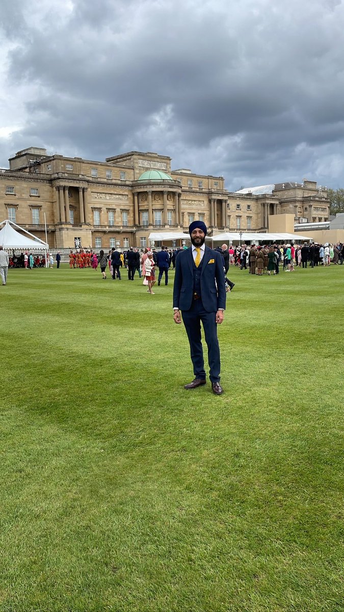 SattyLuther's tweet photo. Honoured to attend the Kings garden party today at Buckingham Palace #Coronation https://t.co/daVXGomYc1