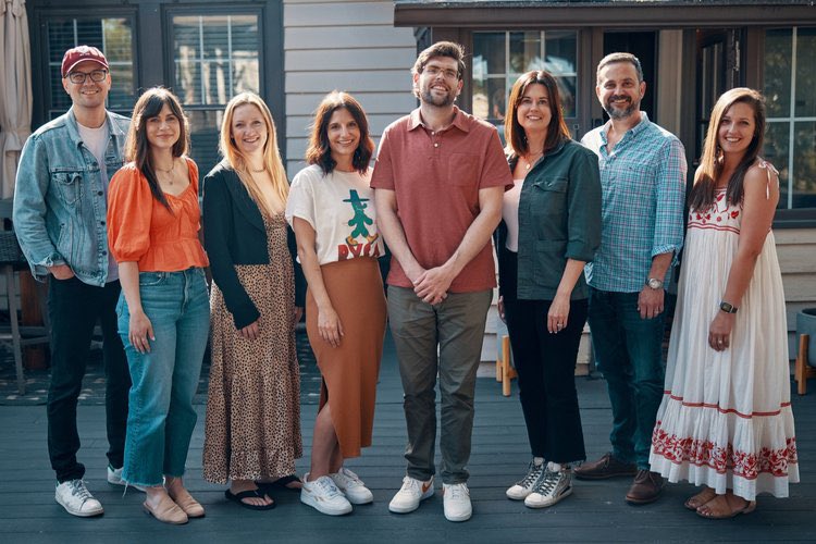 BethMasonLaird's tweet photo. So happy to officially announce that we signed Oscar Charles! He fits right into our CN team culture and is an immensely talented songwriter and producer.  We are so excited to get to work! https://t.co/bnnKfg25A4