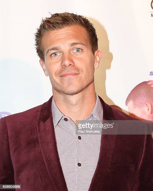 barbaravitali2's tweet photo. Happy Birthday to #MichaelRoark May 9,1983 #DolphinTale #MagicMike https://t.co/kj5qo5WpR5
