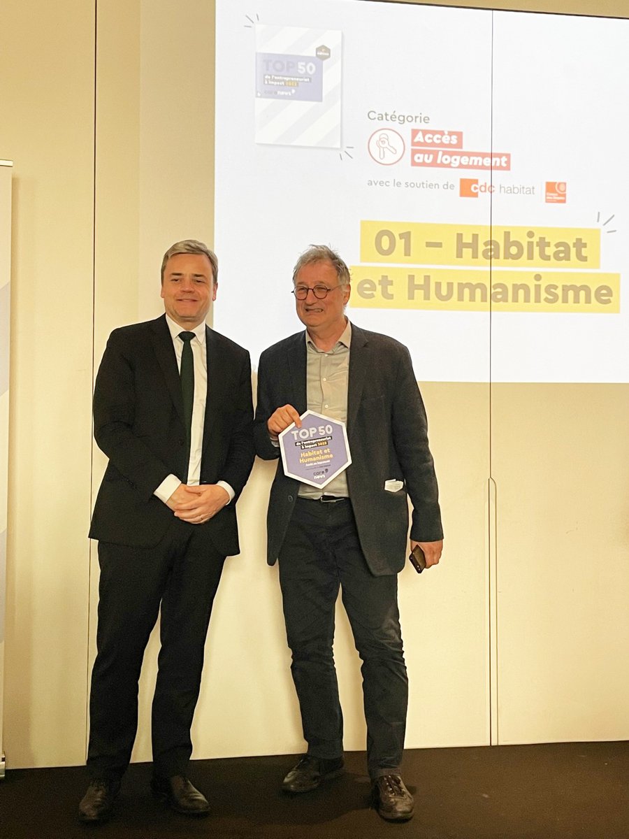 Groupe CDC Habitat (@cdc_habitat) on Twitter photo 🏆 Félicitations à <a href="/HabitatetHumani/">Habitat et Humanisme</a> qui remporte le trophée du Top 50 de l'#entrepreneuriat à impact @CarenewsCom dans la catégorie "Accès au #logement"
Habitat & Humanisme est une association qui œuvre en faveur de l'insertion par le logement pour des personnes en difficulté 🙌 🏆 Félicitations à <a href="/HabitatetHumani/">Habitat et Humanisme</a> qui remporte le trophée du Top 50 de l'#entrepreneuriat à impact @CarenewsCom dans la catégorie "Accès au #logement"
Habitat & Humanisme est une association qui œuvre en faveur de l'insertion par le logement pour des personnes en difficulté 🙌