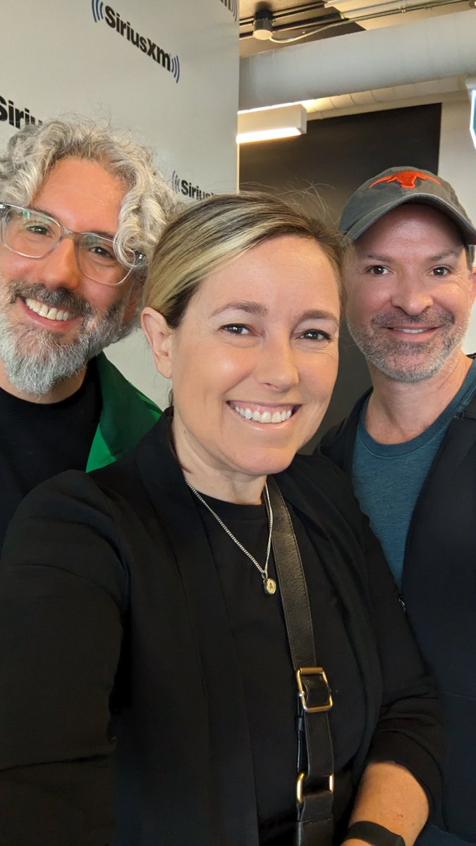 Amber Mac tweet media