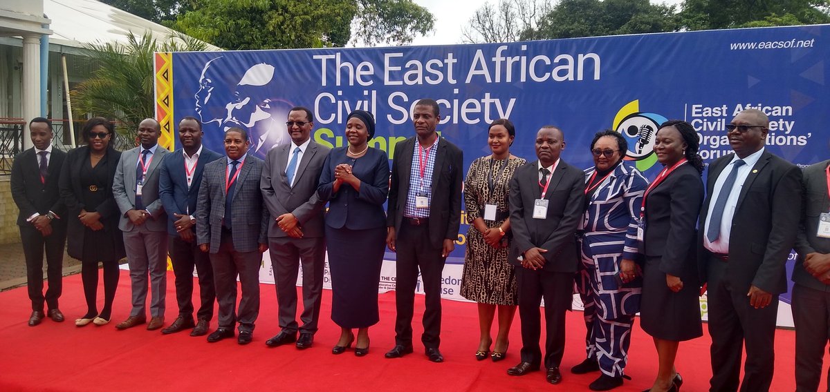 elimuafrikatz's tweet image. The session was about governance, democracy, peace and security in East Africa Region.
The adoption of technology and digital engagement provides evidence and alternative engagements for CSO to foster governance and democracy.
@FCSTZ @KiwangaFrancis  @freedomhouse
#CSOSummit2023