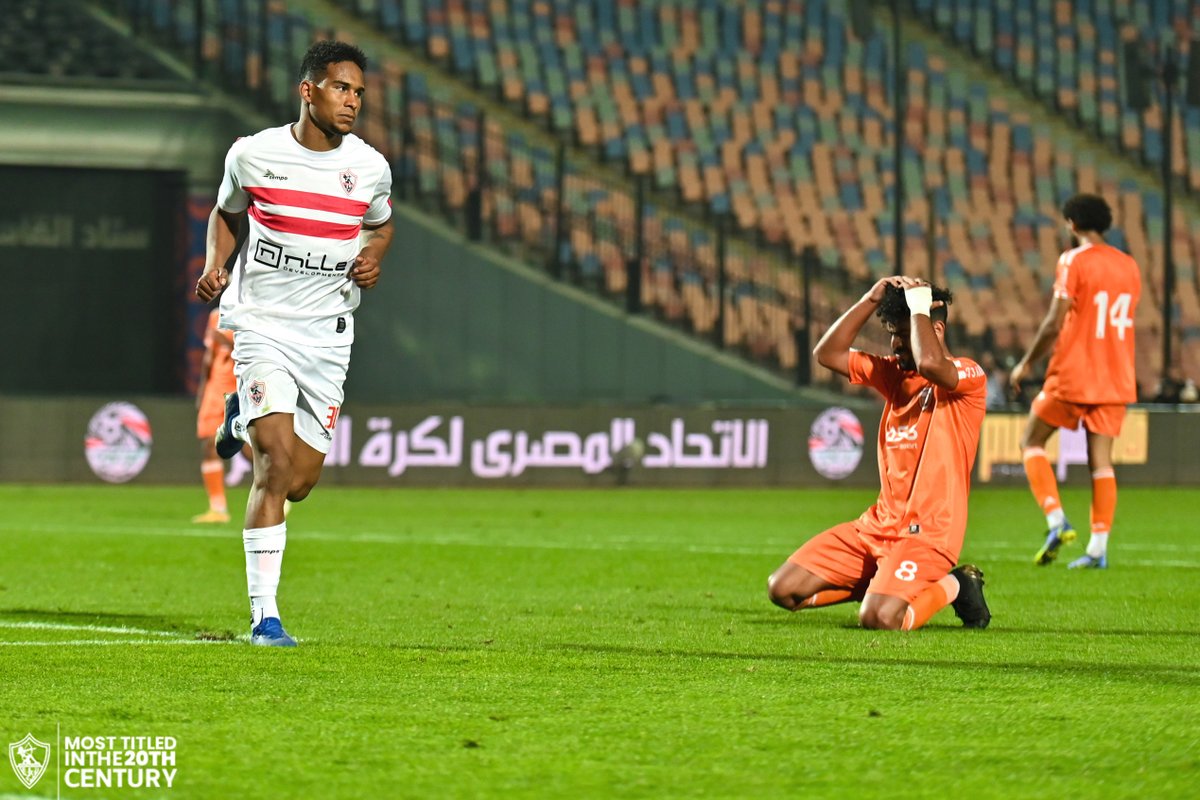 ZSCOfficial's tweet photo. 📸| الزمالك إلى دور ال ١٦ من بطولة كأس مصر بعد الفوز على بروكسي ٣/٢. 🏹

#Zamalek #MostTitledIn20C | #الزمالك https://t.co/LXXebBtcjV