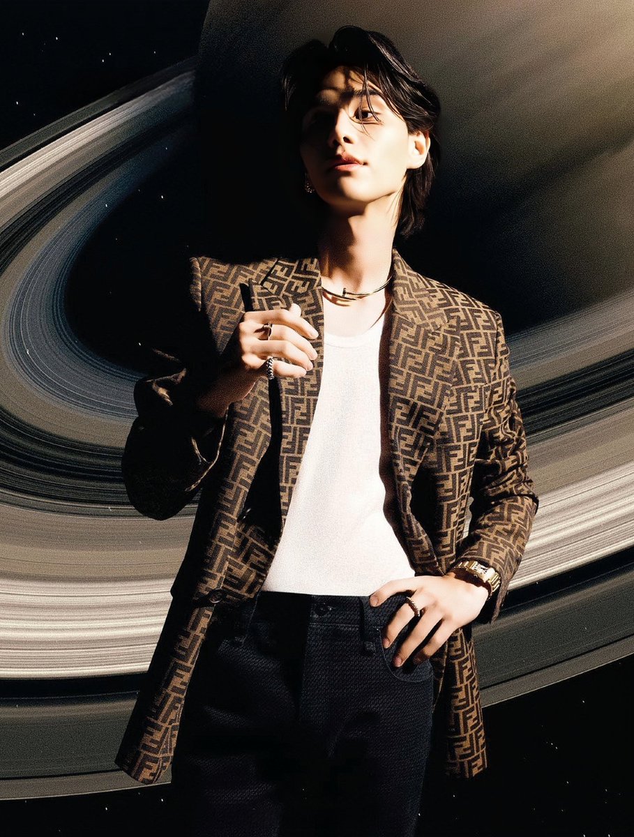 fluffycloud98's tweet image. SATURN 🪐