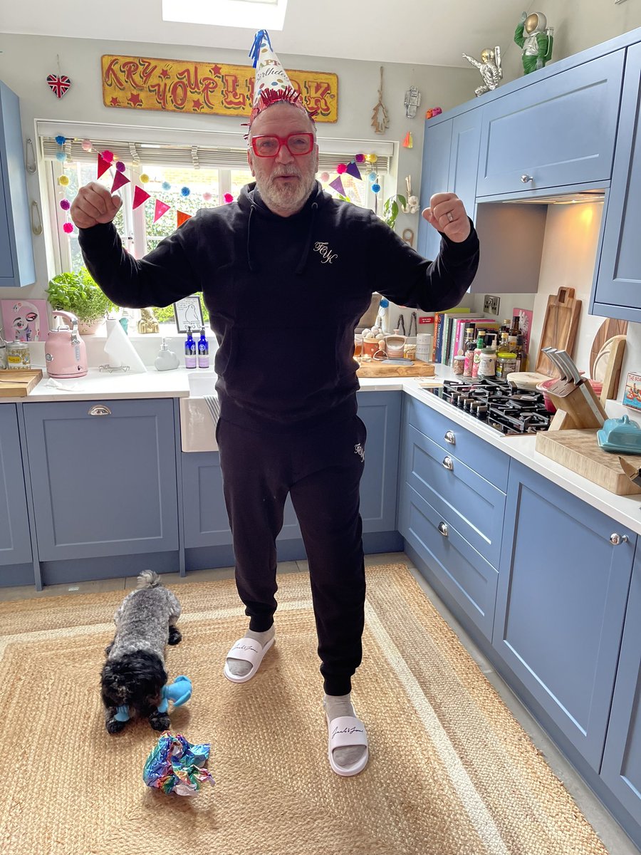 Neil Ruddock tweet media