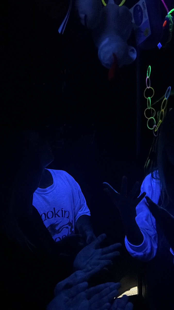 Germ City!!! How clean do your hands get using soap and water??? <a href="/MayoClinic/">Mayo Clinic</a> <a href="/KMElem/">KM Elementary School</a> <a href="/MarkMatuska/">Mark D. Matuska</a> #sparkinginterest