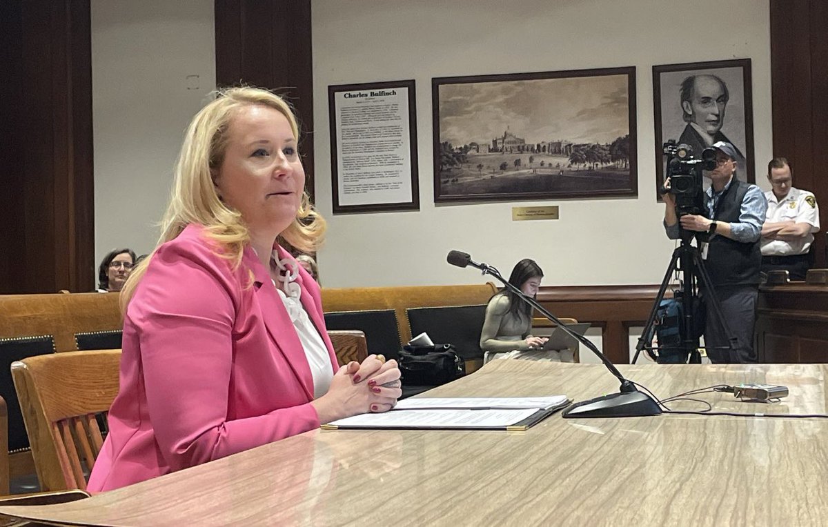 Thrilled to testify on behalf of <a href="/AIMBusinessNews/">AIM</a> in support of pay transparency and wage equity before the Committee. This will make our state more attractive to workers and strengthen our economy. #wageequitynow #masspoli