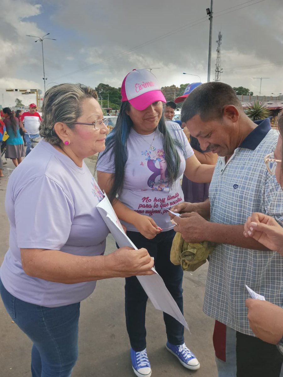 #09Mayo con la participación de #PjBolivar  y demás organizaciones políticas llevamos el mensaje  sobre las #EleccionesPrimarias y la responsabilidad de asumir la participación de salir a votar como derecho ciudadano para vivir en una mejor sociedad 
@PJFamiliarNac  @ActivismoPJ